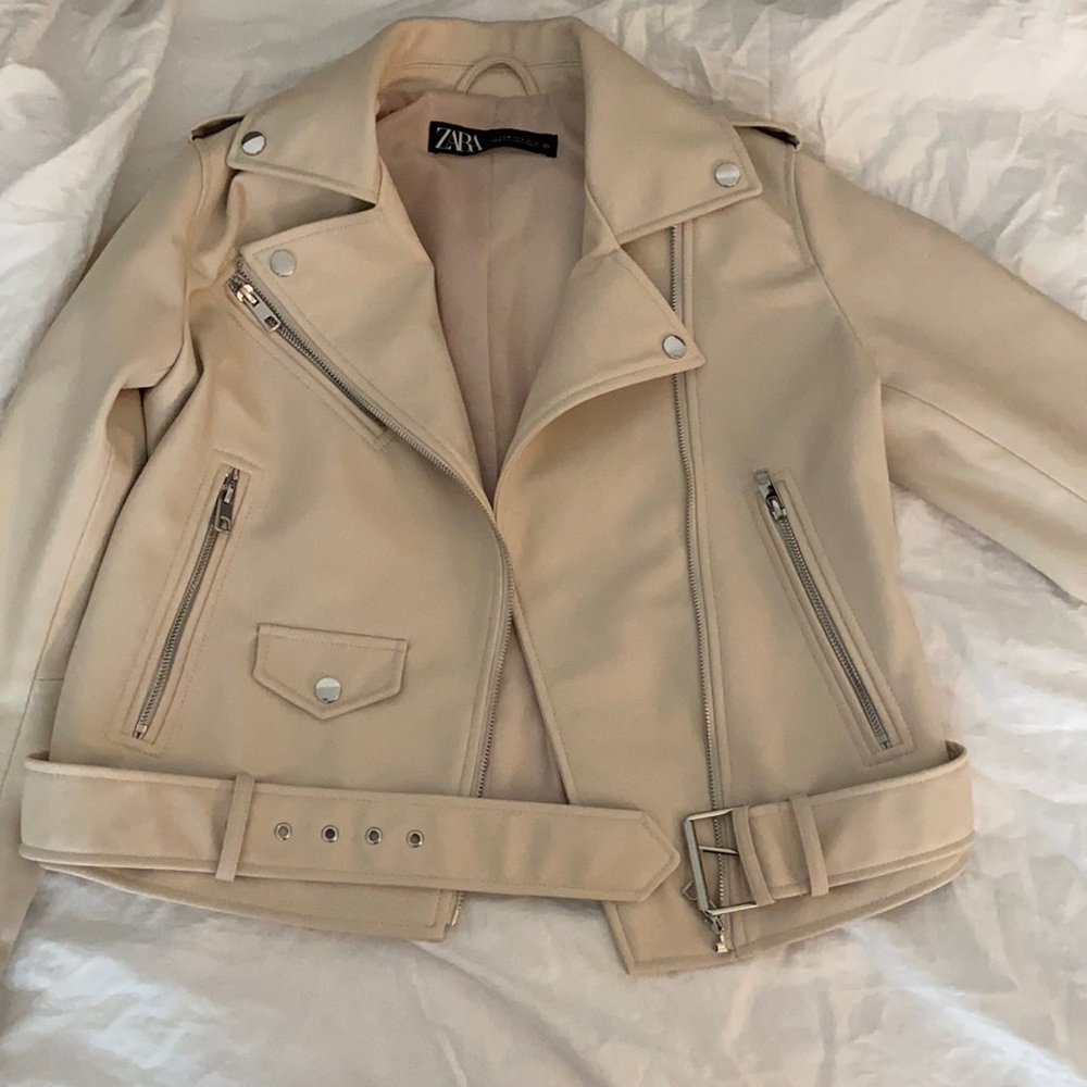 Zara beige leather jacket